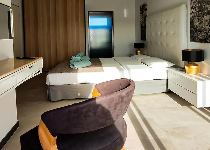 Villasroyale Leon - Heated Pool And Barrier Free Access Maspalomas (Gran Canaria)